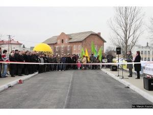 Otwarcie mostu w Trzebownisku na rzece Wisłok Otwarcie mostu w Trzebownisku na rzece Wisłok