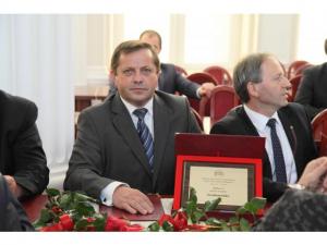 Gmina Trzebownisko na I miejscu w Złotej Setce Gmin Podkarpacia 2014 Gmina Trzebownisko na I miejscu w Złotej Setce Gmin Podkarpacia 2014